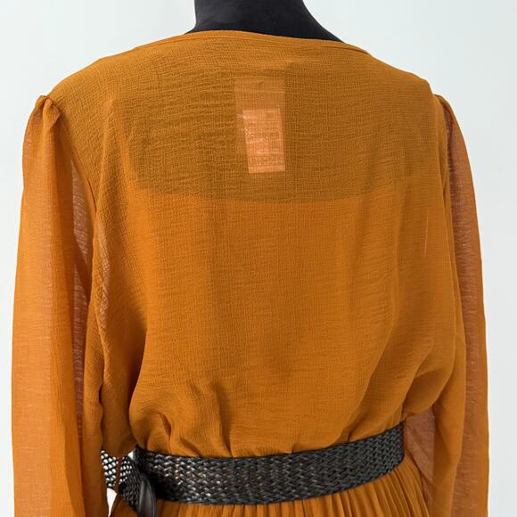 NWT City Chic 'Precious Pleat Dress' in Caramel V Neck Pullover Plus Size 14/16 - Picture 8 of 12